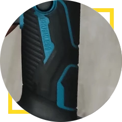main item image 3